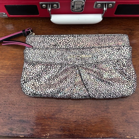 Juicy Couture wallet Wristlet handbag Holographic pretty fun going out purse - Picture 5 of 7